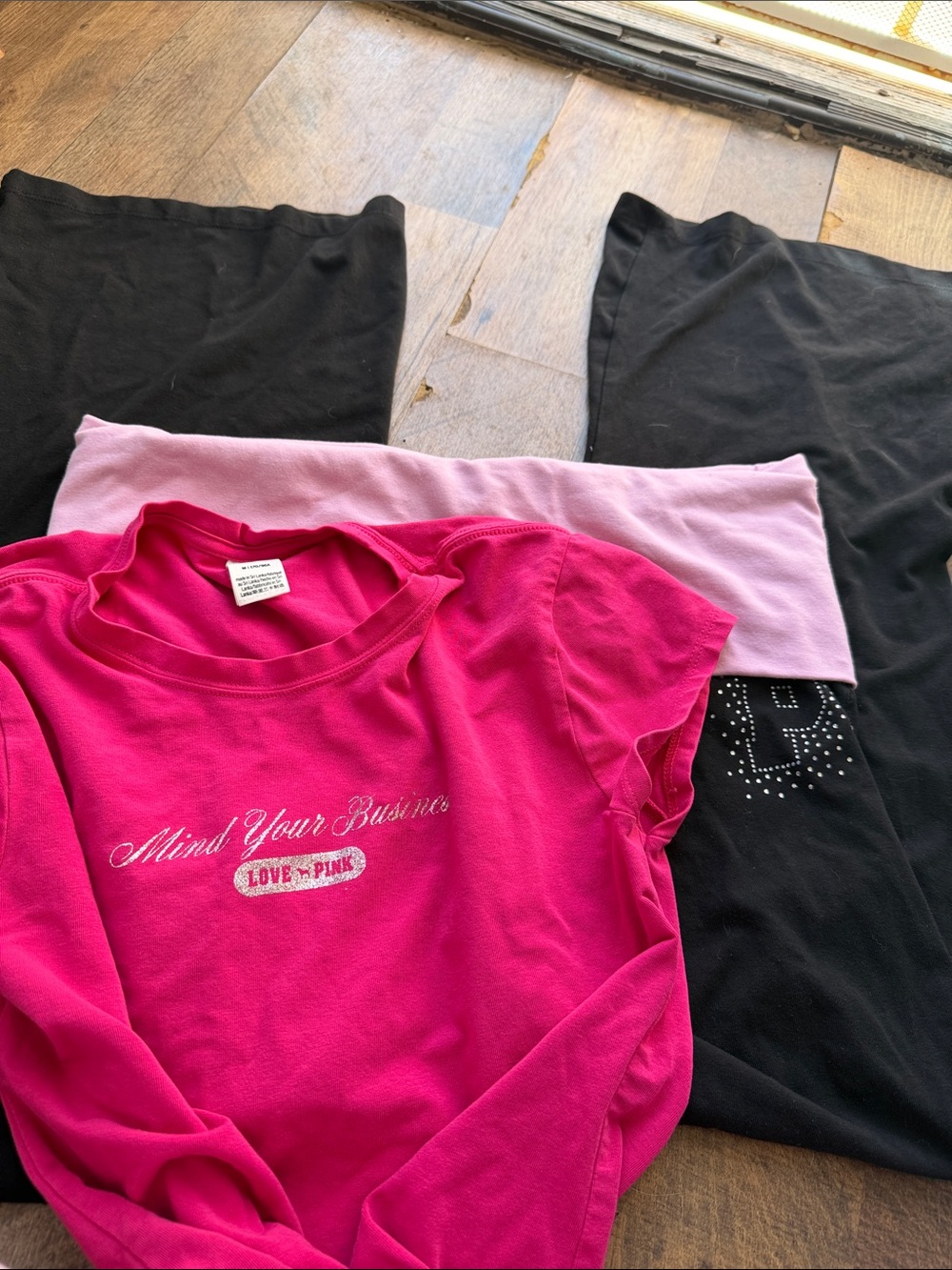 PINK Victoria's Secret Hot Pink Top & pink& black bling foldover leggings Medium - Picture 9 of 9